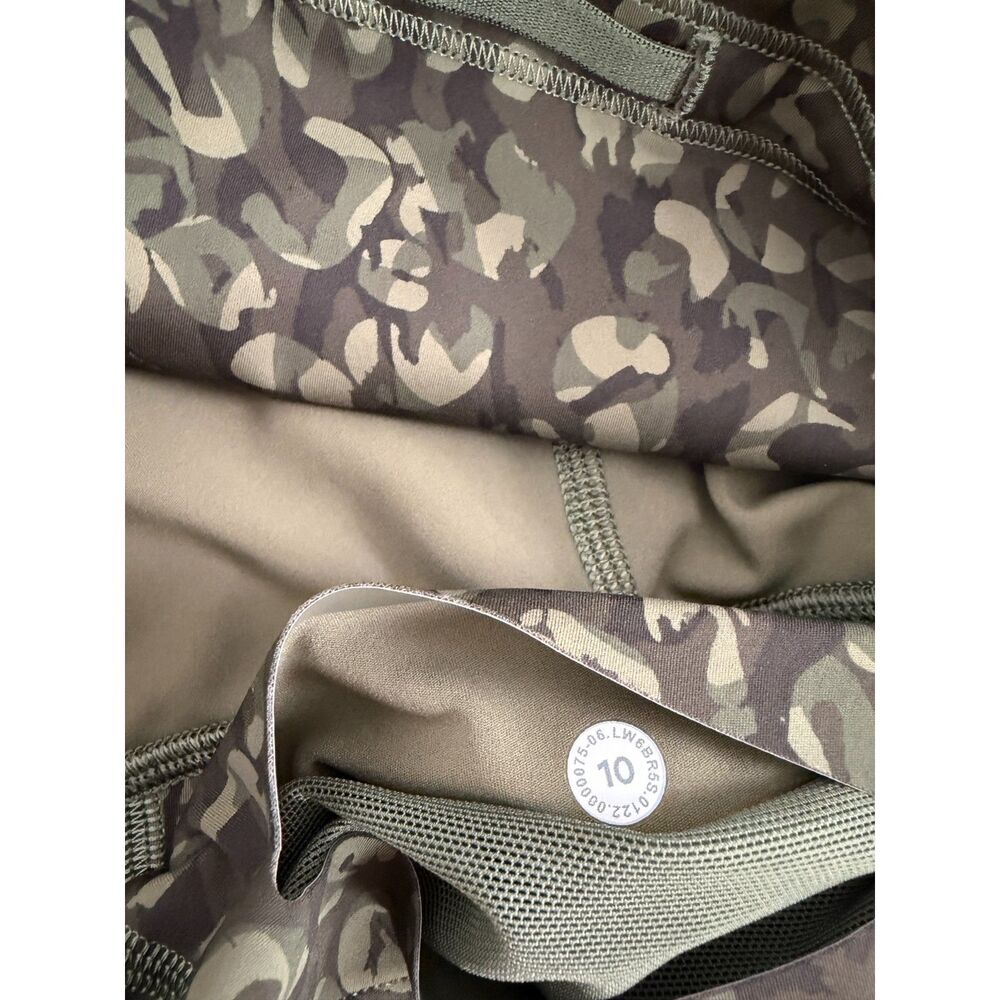 Lululemon Green Camo Ankle Zip Leggings Size 10 - Picture 7 of 7